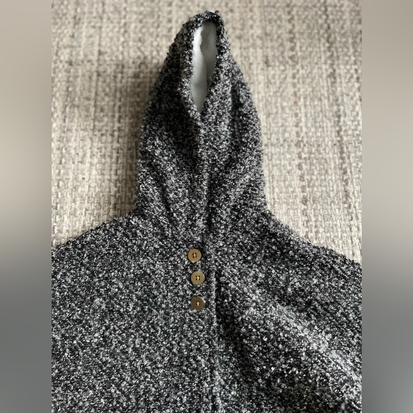 Carter’s NEW girls winter Shawl poncho cape size 6mo hood fleece baby outdoor - Picture 8 of 8